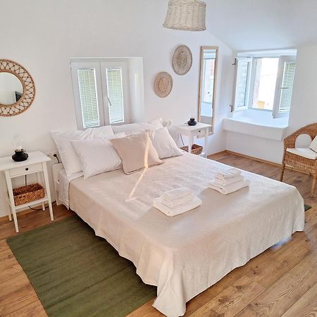 St Peter'S Heritage House Trogir Ngoại thất bức ảnh