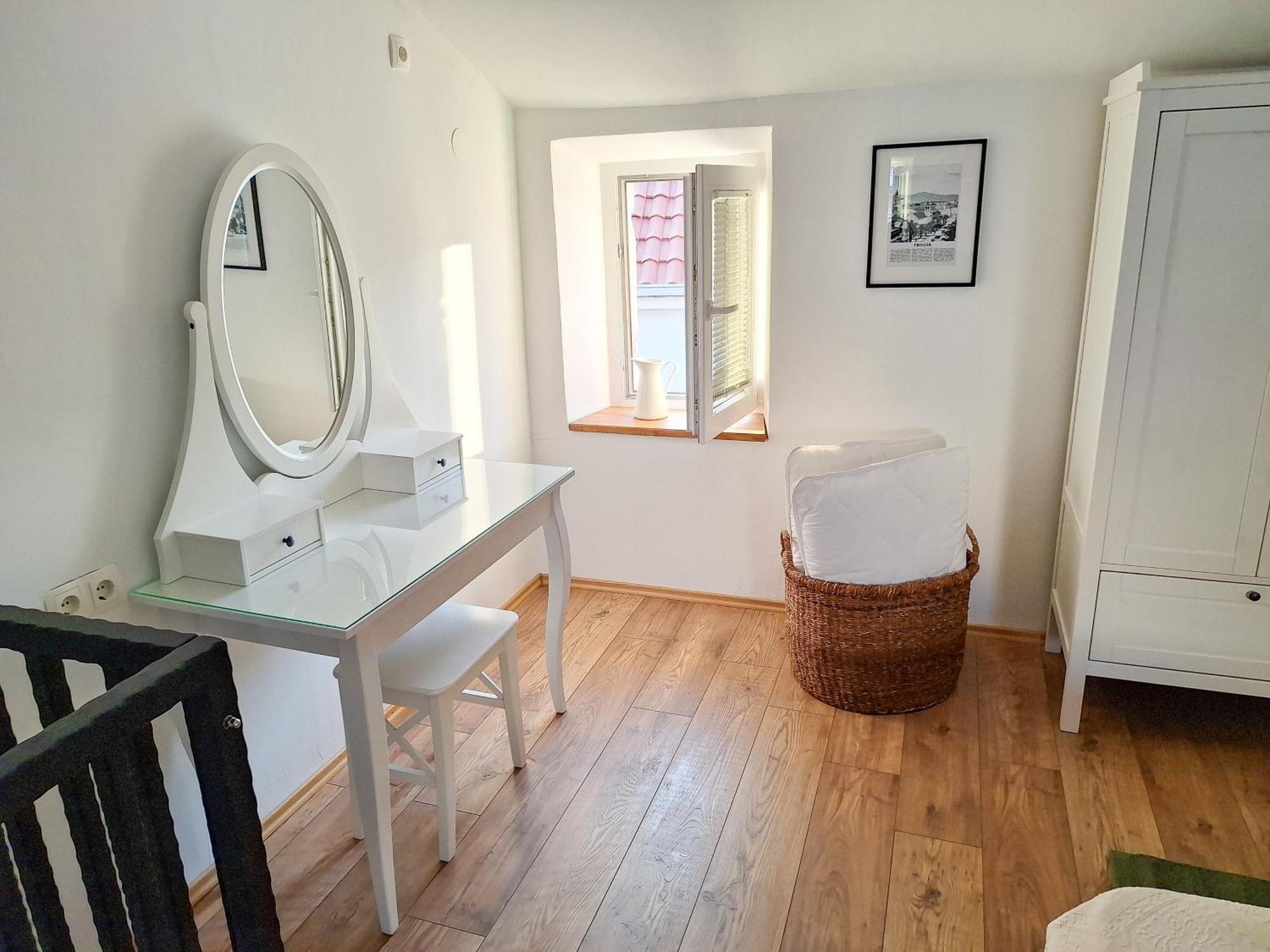 St Peter'S Heritage House Trogir Ngoại thất bức ảnh