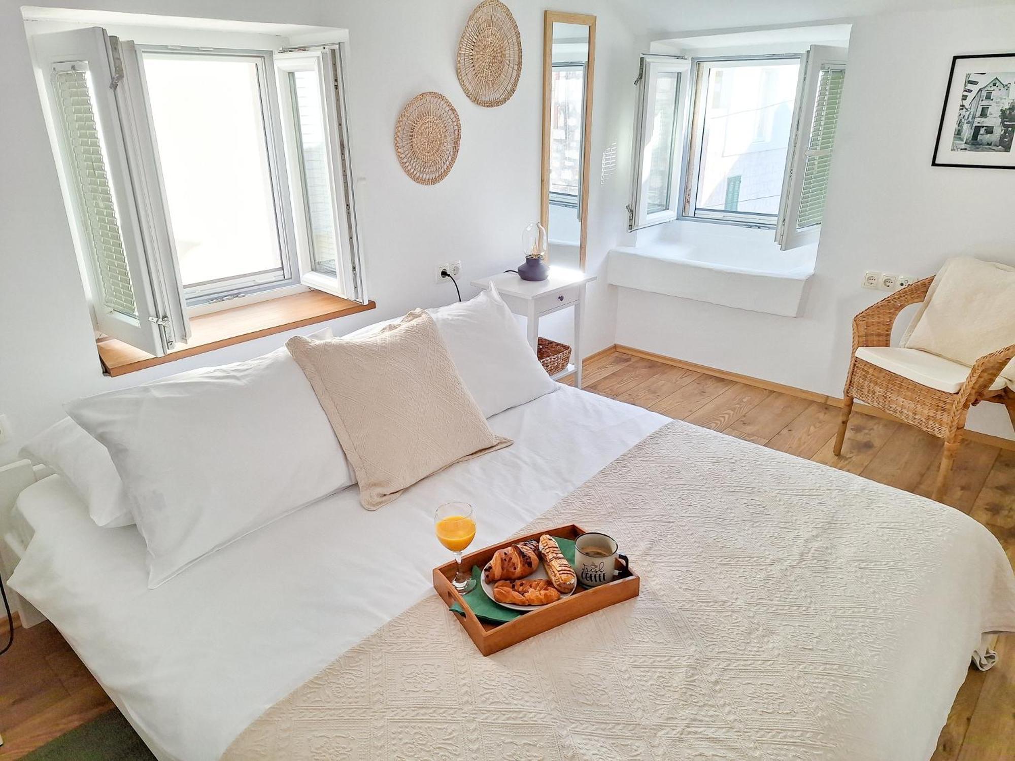 St Peter'S Heritage House Trogir Ngoại thất bức ảnh